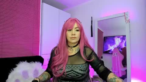 bonnie online show from November 23, 2025, 11:37 pm