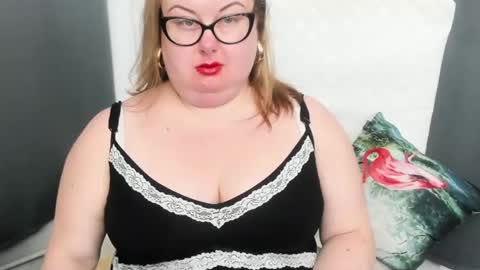 Bonnie online show from December 13, 2024, 8:51 am