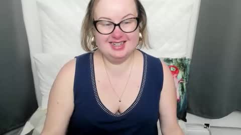 Bonnie online show from February 5, 2026, 4:50 am