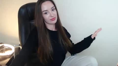 Snapshot of bonniexxx_ chatting on April 23, 2026, 12:29 pm Bonnie online show from April 23, 2026, 12:29 pm