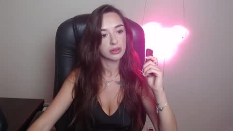 Bonnie online show from June 6, 2026, 10:09 am