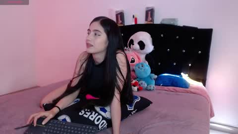 bonny_bonss online show from April 9, 2026, 8:36 pm