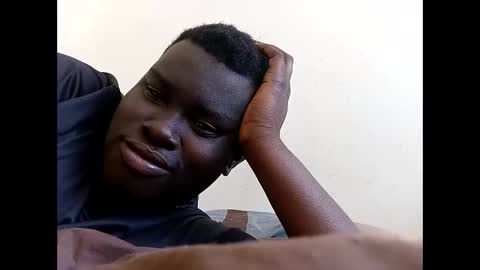 Snapshot of bonsu8506 chatting on March 1, 2026, 5:04 pm Mensah bonsu online show from March 1, 2026, 5:04 pm