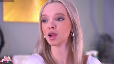 Alina online show from April 11, 2026, 8:07 am