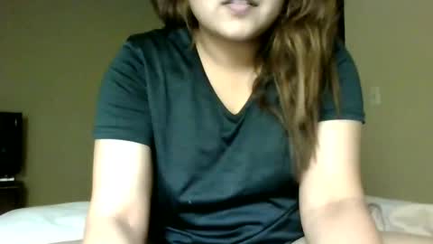 Snapshot of bookishdivya chatting on November 2, 2025, 10:28 am Divya online show from November 2, 2025, 10:28 am