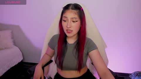 Snapshot of boonie_girl chatting on December 9, 2024, 4:34 am Booniee online show from December 9, 2024, 4:34 am