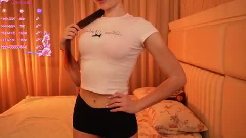 Snapshot of boootyfrytti chatting on July 14, 2026, 7:19 pm boootyfrytti online show from July 14, 2026, 7:19 pm