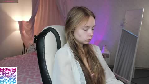 Milena online show from September 27, 2025, 2:16 am