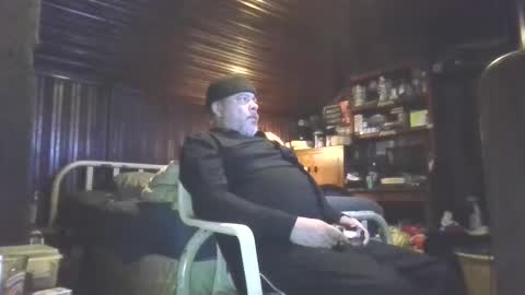 Booshwa online show from December 17, 2025, 3:45 am