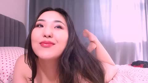 Snapshot of bootylecious_ chatting on February 8, 2025, 7:04 am Mona online show from February 8, 2025, 7:04 am