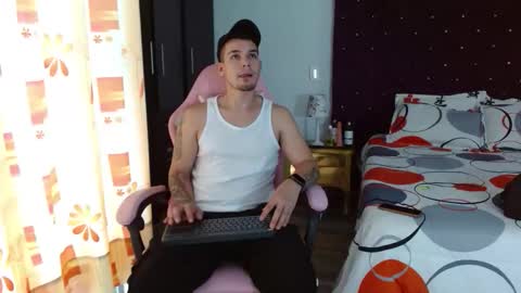 booyhott_ online show from October 27, 2025, 7:07 pm