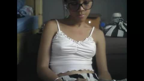 Snapshot of boozyart chatting on January 6, 2026, 2:43 pm boozyArt online show from January 6, 2026, 2:43 pm
