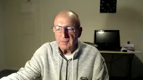 Boppy21 online show from December 11, 2024, 9:23 pm