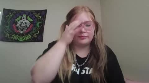 Snapshot of borderline_mutt chatting on November 6, 2025, 6:09 pm borderline mutt online show from November 6, 2025, 6:09 pm