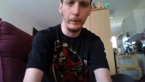 Snapshot of boredlul chatting on July 15, 2026, 9:36 am boredlul online show from July 15, 2026, 9:36 am