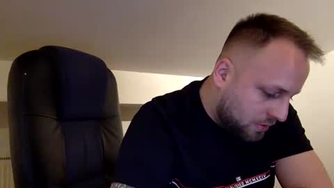 Snapshot of boris566693 chatting on April 13, 2026, 6:02 pm hugo online show from April 13, 2026, 6:02 pm