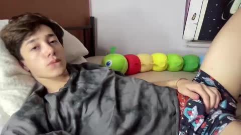 Snapshot of borisviper chatting on October 15, 2025, 5:02 pm borisviper online show from October 15, 2025, 5:02 pm