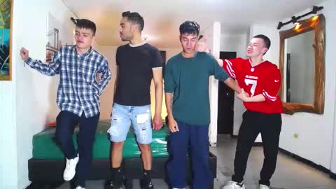 THOMAS AND DAMIAND online show from November 25, 2025, 7:14 pm