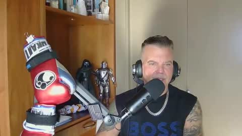 BOSS online show from November 11, 2025, 6:52 pm