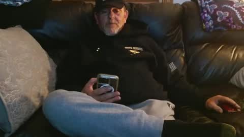 bostonguy1969 online show from November 6, 2025, 2:23 am