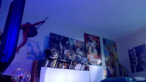 Bottomboo7 online show from March 29, 2026, 12:38 pm