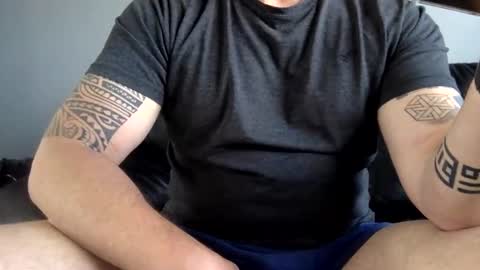 Snapshot of bouncer186 chatting on May 13, 2026, 9:06 am bouncer186 online show from May 13, 2026, 9:06 am
