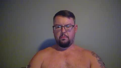 Snapshot of bowtieguy84 chatting on September 15, 2025, 1:49 am bowtieguy84 online show from September 15, 2025, 1:49 am