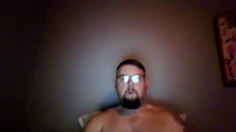 bowtieguy84 online show from January 16, 2026, 2:48 am