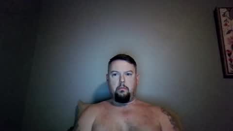 Snapshot of bowtieguy84 chatting on February 5, 2026, 2:27 am bowtieguy84 online show from February 5, 2026, 2:27 am