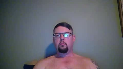 Snapshot of bowtieguy84 chatting on March 30, 2026, 2:45 am bowtieguy84 online show from March 30, 2026, 2:45 am