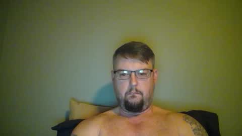 Snapshot of bowtieguy84 chatting on April 15, 2026, 2:18 am bowtieguy84 online show from April 15, 2026, 2:18 am