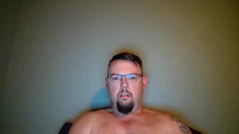 Snapshot of bowtieguy84 chatting on May 15, 2026, 9:05 am bowtieguy84 online show from May 15, 2026, 9:05 am