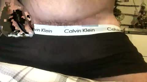 boxerbro123 online show from November 26, 2025, 10:00 pm