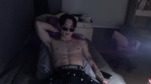 boxman556990 online show from February 8, 2025, 11:12 am