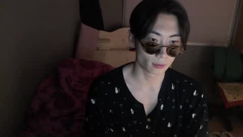 boxman556990 online show from March 11, 2025, 10:42 pm