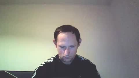 Snapshot of boy655412 chatting on December 2, 2024, 7:14 am boy62 online show from December 2, 2024, 7:14 am