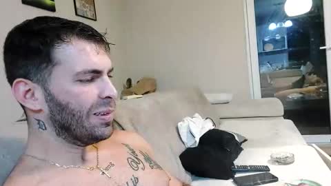 Snapshot of boy_aroundtheworld chatting on October 23, 2025, 5:33 pm Dan online show from October 23, 2025, 5:33 pm