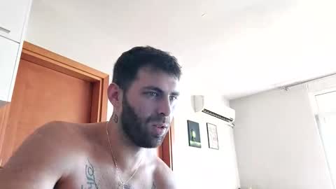 Snapshot of boy_aroundtheworld chatting on October 27, 2025, 2:32 pm Dan online show from October 27, 2025, 2:32 pm