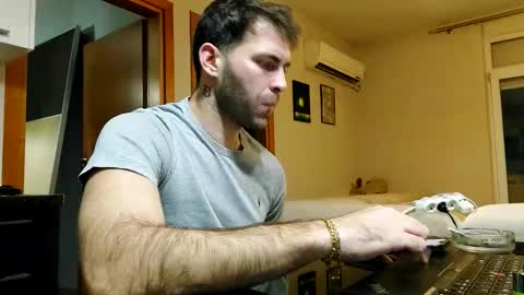 Snapshot of boy_aroundtheworld chatting on November 25, 2025, 3:56 pm Dan online show from November 25, 2025, 3:56 pm