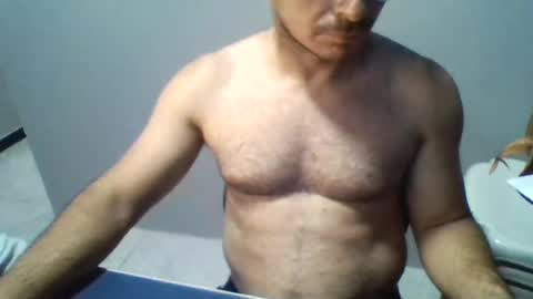 Snapshot of boy_fitbrutal chatting on June 28, 2026, 11:33 pm boy_fitbrutal online show from June 28, 2026, 11:33 pm