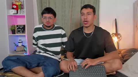 Snapshot of boy_jerry chatting on March 8, 2026, 6:17 am boy_jerry online show from March 8, 2026, 6:17 am