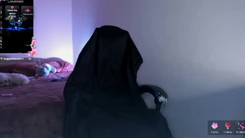 boy_nauthy online show from May 13, 2026, 6:11 am
