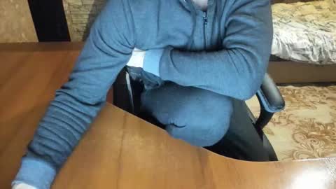 BoyApollon online show from October 27, 2025, 7:29 pm