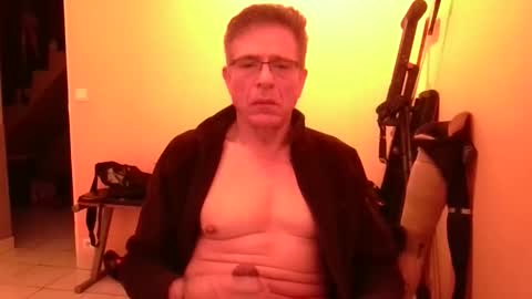 Snapshot of boyaroues chatting on April 27, 2026, 10:19 pm boyaroues online show from April 27, 2026, 10:19 pm