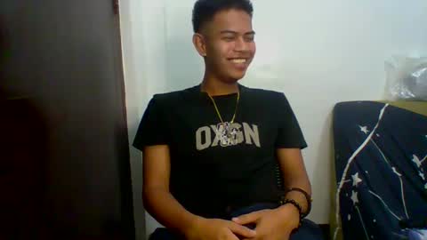 Snapshot of boyax16 chatting on December 12, 2024, 11:18 am boyax16 online show from December 12, 2024, 11:18 am