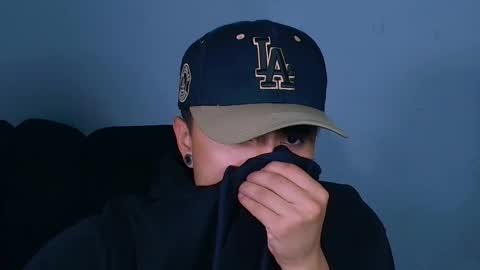 Snapshot of boylatin_777 chatting on November 20, 2025, 7:57 pm miguel online show from November 20, 2025, 7:57 pm