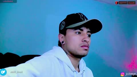 Snapshot of boylatin_777 chatting on November 25, 2025, 8:31 pm miguel online show from November 25, 2025, 8:31 pm