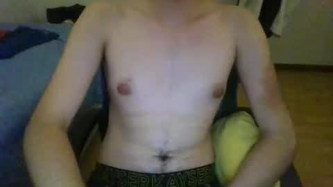 Snapshot of boylovesbears2 chatting on December 28, 2024, 2:54 am boylovesbears2 online show from December 28, 2024, 2:54 am