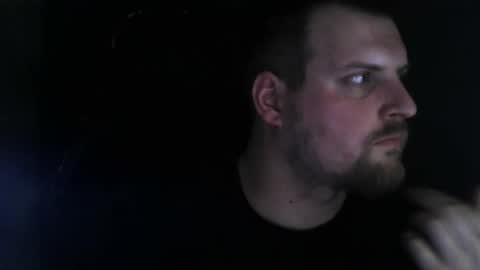 Snapshot of boynextdoooooor chatting on November 4, 2025, 11:31 am boynextdoooooor online show from November 4, 2025, 11:31 am