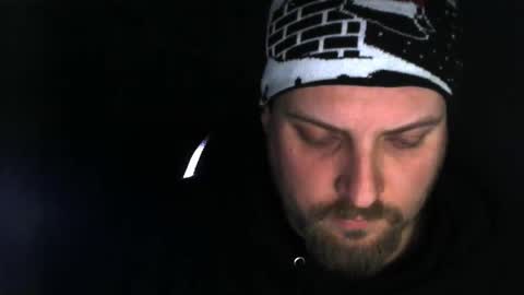 Snapshot of boynextdoooooor chatting on November 24, 2025, 9:25 pm boynextdoooooor online show from November 24, 2025, 9:25 pm